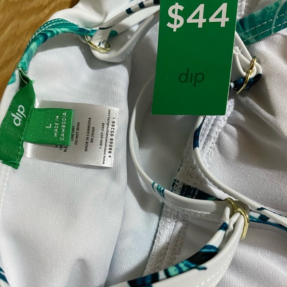 Swim top size L - Picture 3 of 5